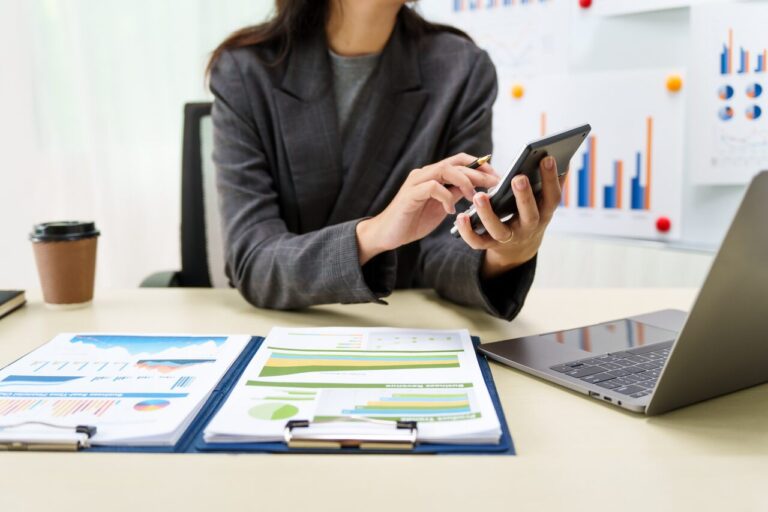 Expense Management: o que é e como aplicar na sua empresa?